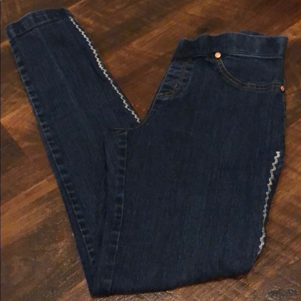 Women’s stretch jeans